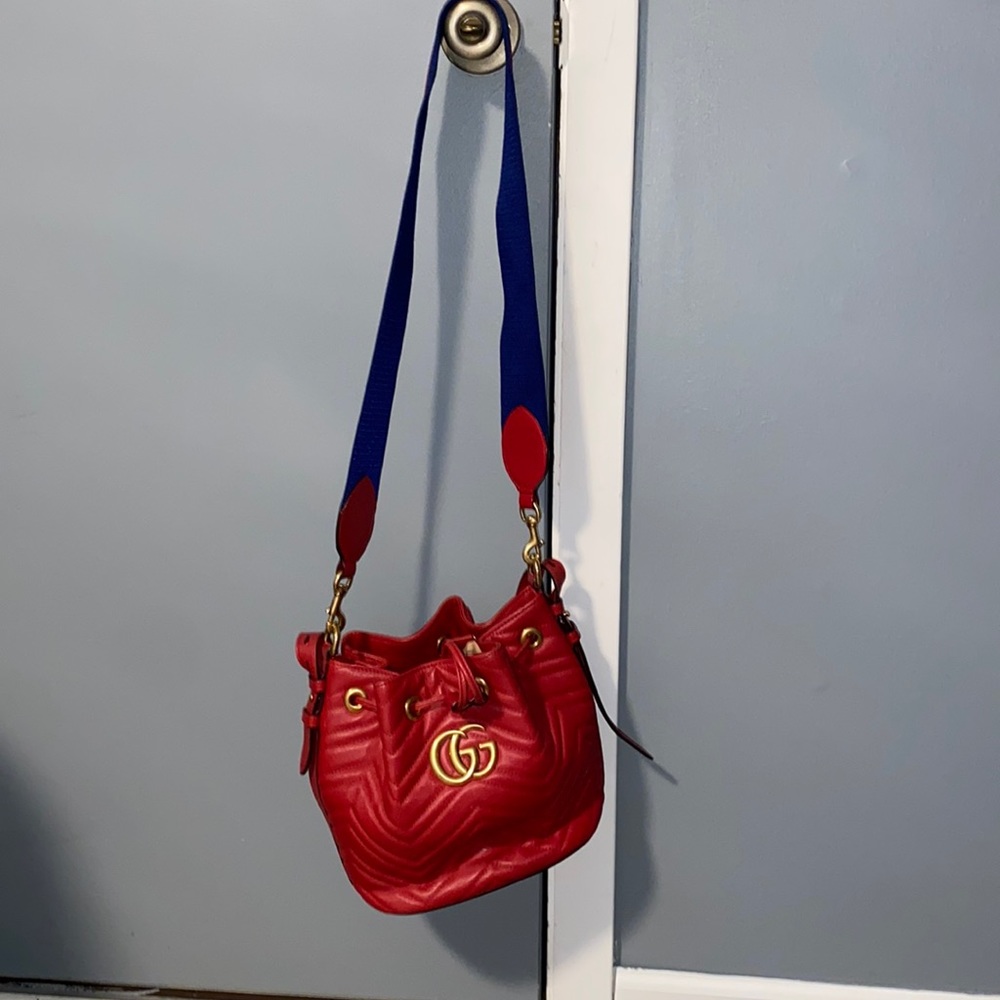 Gucci bucket bag